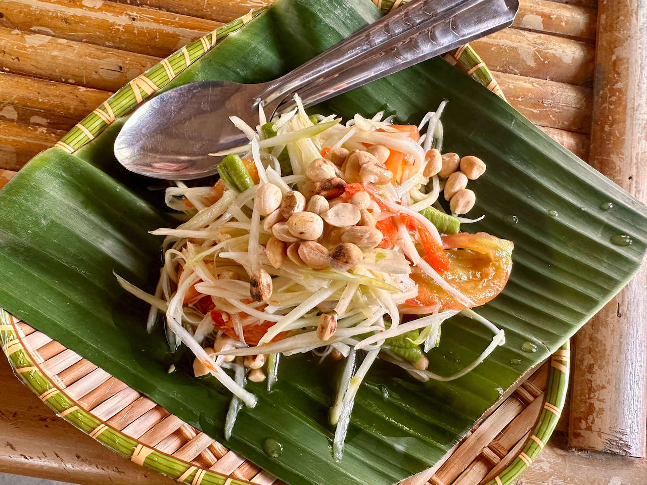 Thailand, Bangkok - Green papaya salad