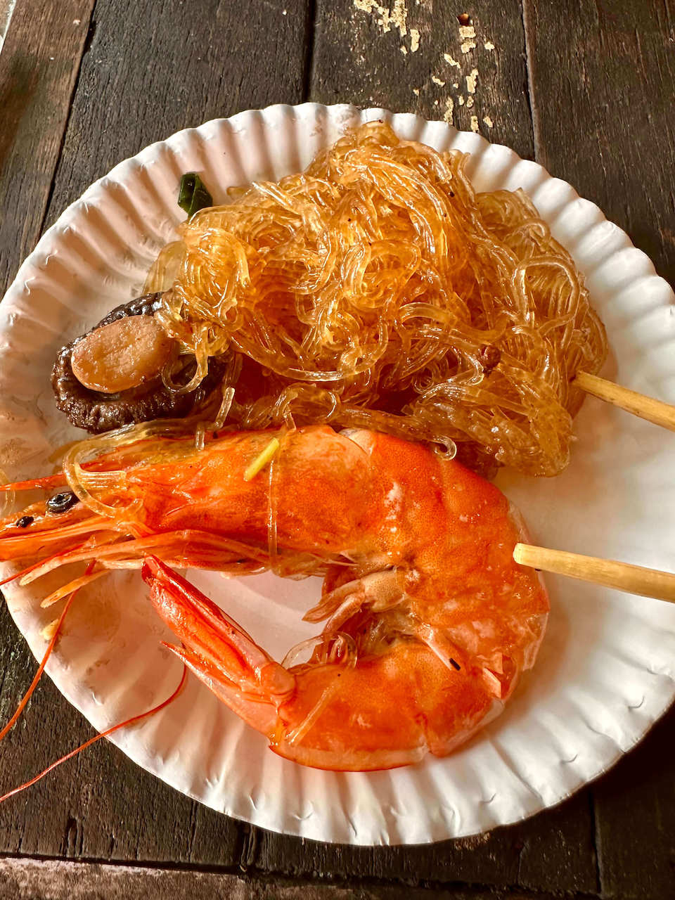 Thailand, Bangkok - Rice pasta with shrimps