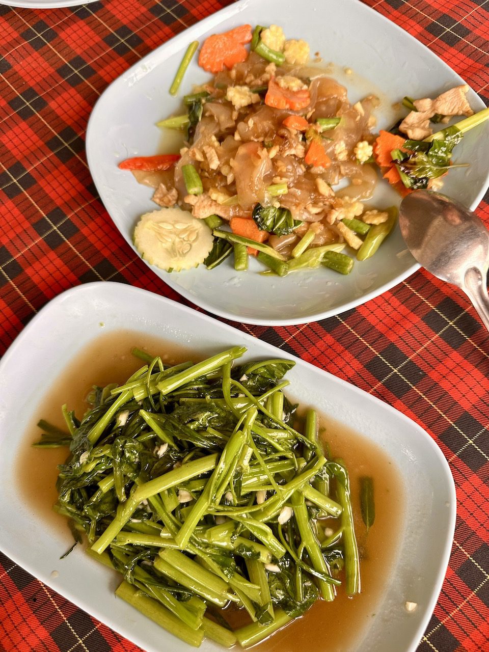Thailand, Krabi - Pad Thai and Morning Glory