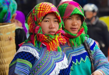 Vietnam, Bac Ha Market - Hill tribe people