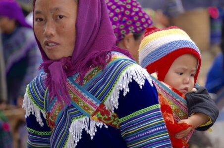 Vietnam, Bac Ha Market - Hill tribe people