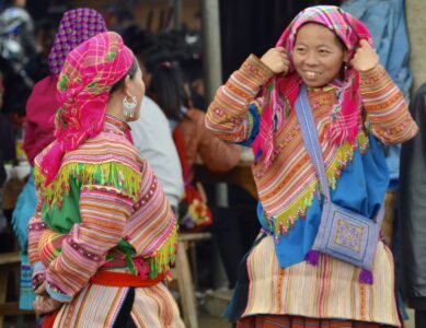 Vietnam, Bac Ha Market - Hill tribe people