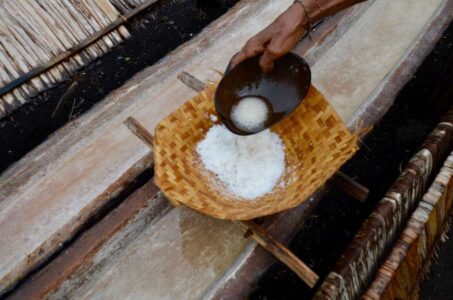 Sea Salt Farmers, Bali