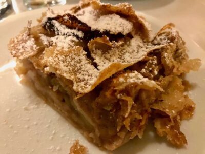 Austria, Vienna - Original Apple Strudel (Apfelstrudel)