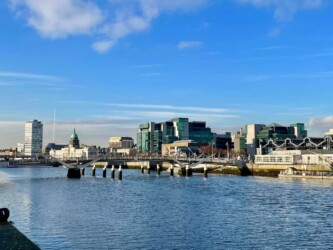 Ireland, Dublin - Liffey river