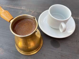 Jordan, food - Cardamon coffee