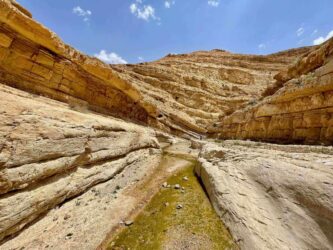 Jordan, Wadi Ghuweir - Hiking the Wadi Ghuweir Trail