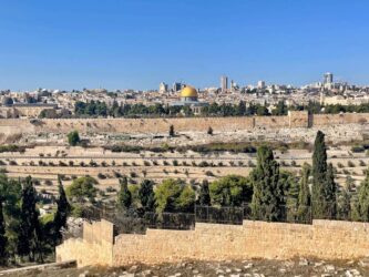 Israel, Jerusalem - Panorama of Jerusalem from the Mount of Olives