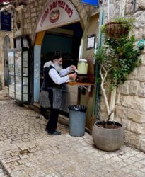 Israel, Tsafed - Residents