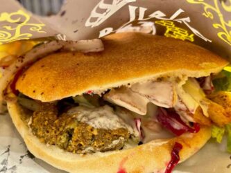 Israel, Jerusalem - Falafel in pita