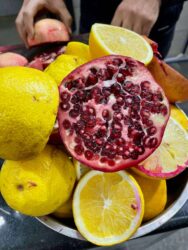 Israel, Jerusalem - Pomegranate juice station