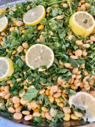 Israel, Jerusalem - Chickpeas with parsley