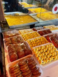Israel, Jerusalem - Machane Yehuda Market, sweets