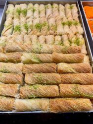 Israel, Jerusalem - Machane Yehuda Market, baclava