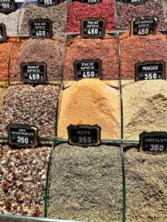 Turkey, Istanbul - Spice Bazaar