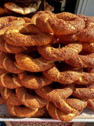 Turkey, Istanbul - "Simit" is the delicious Istanbul version of bagels