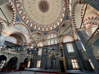 Turkey, Istanbul - The New Mosque 'Yeni Camii'