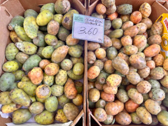 Canary Islands, Tenerife, Santa Cruz - Mercado de Nuestra Señora de África, fruits