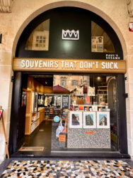 Malta, Valletta - Shops