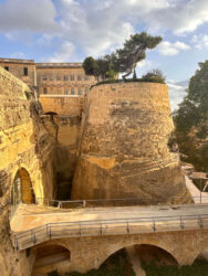 Malta, Valletta - City walls
