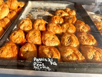 Malta, Rabat - Traditional Pastizzi