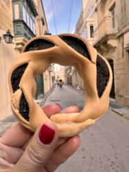 Malta, Rabat - The honey ring