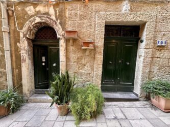Malta, Valletta - Doors of Malta
