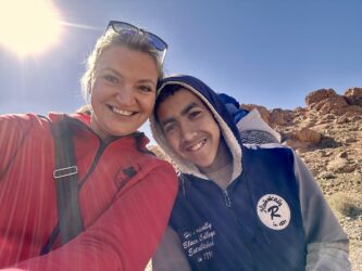 Morocco, Ziz Valley - Geodes boys