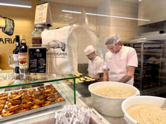Portugal, Lisbon - Manteigaria, Fábrica de Pastéis de Nata