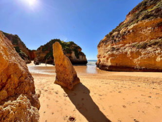 Portugal, Portimão - Praia dos Três Irmãos