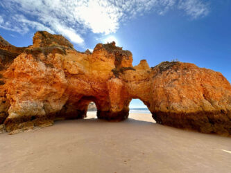 Portugal, Portimão - Praia dos Três Irmãos