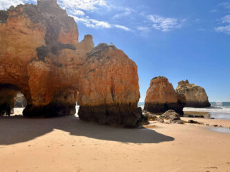 Portugal, Portimão - Praia dos Três Irmãos