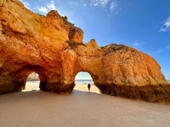 Portugal, Portimão - Praia dos Três Irmãos