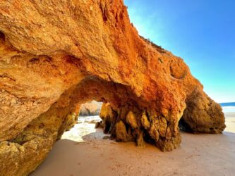Portugal, Portimão - Praia dos Três Irmãos