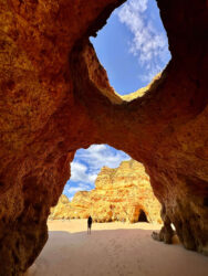 Portugal, Portimão - Praia dos Três Irmãos