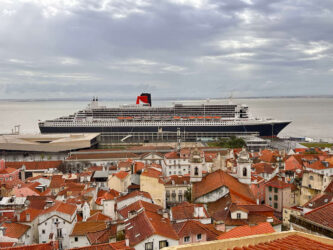 Portugal, Lisbon - RMS Queen Mary II