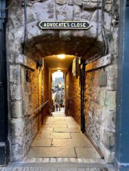 Scotland, Edinburgh - Advocates Close