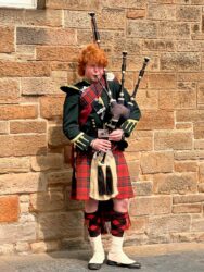 Scotland, Edinburgh - Bagpiper