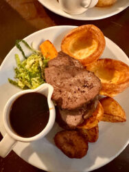 Scotland, Edinburgh - Sunday Roast