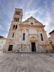 Croatia, Hvar - Square and Cathedral of St. Stephen