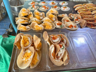 Thailand, Bangkok - Kanom Bueng