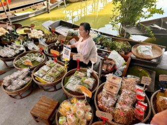 Thailand, Bangkok - Khlong Lat Mayom Floating Market