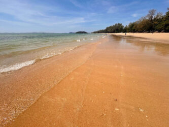 Thailand, Krabi - Khlong Muang Beach