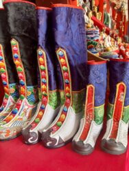 Bhutan, Sopsokha - Traditional shoes
