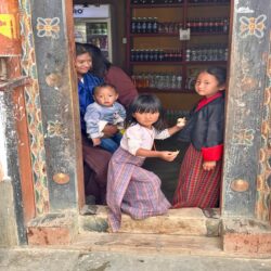 Bhutan, Punakha - Kids