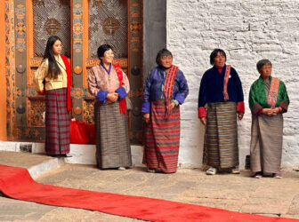 Bhutan, Punakha - Ladies