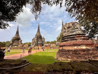 Thailand, Ayutthaya - Wat Wiharn Phra Mongkhon Bophit