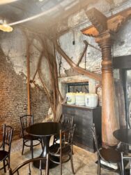 Thailand, Bangkok - Hong Sieng Kong cafe