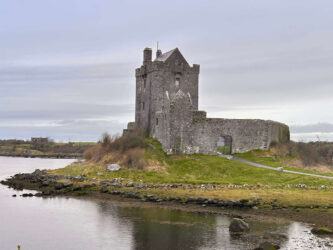 Ireland, Kinvara - Dunguaire Castle