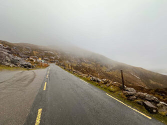 Ireland, Dingle Peninsula - The road